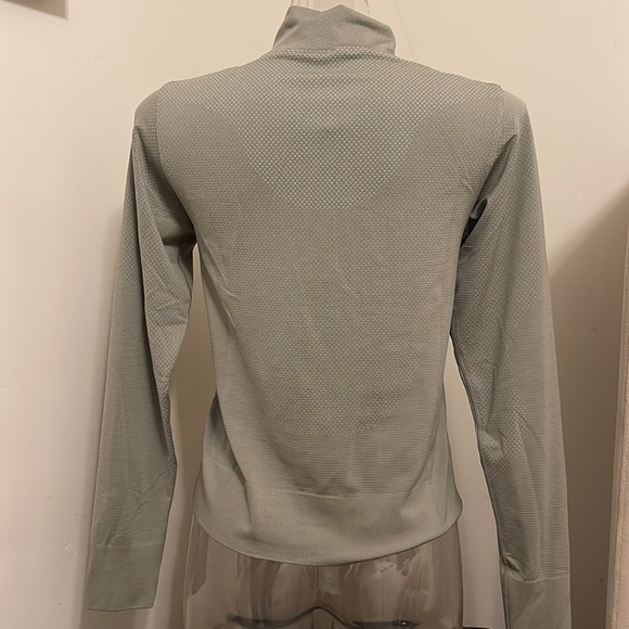 lululemon athletica Long Sleeve Top in Sage Green - Picture 4 of 6